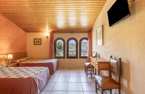Avinyonet del Penedes Bed & Breakfast | La Moixiganga