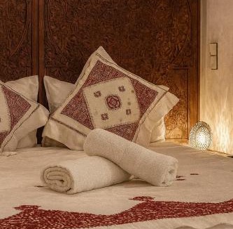 Talaa Hotel | Riad RAYHANYA Fez