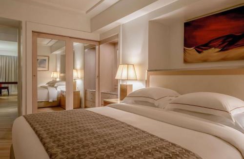 Raouche Resort | Mövenpick Hotel Beirut