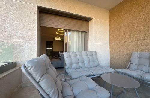 Marina Apartment | Holiday Appartement with Community Pool & Free parking in Marina
