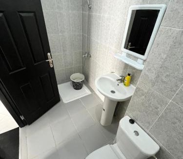 Al Hoceima Apartment | App met uitzicht op de bergen en zee