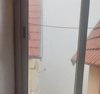 Ifrane Apartment | Casa De La Mama chauffée cosy et climatisée Ifrane au printemps dans un nid douillet