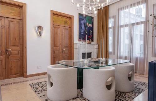 Gemmayzeh Apartment | Maison DADA