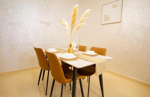 Gueznaia Apartment | Quiet apartment near stadium and airport