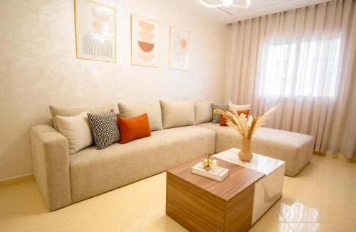 Gueznaia Apartment | Quiet apartment near stadium and airport