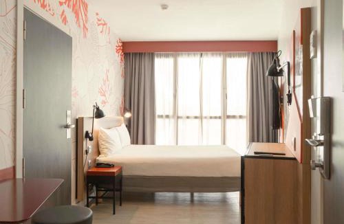 El Parc i la Llacuna del Poblenou Hotel | ibis Styles Barcelona City Bogatell