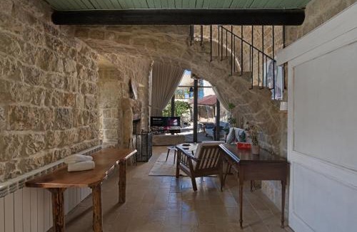 Kfardebian House | Casadar Guesthouse