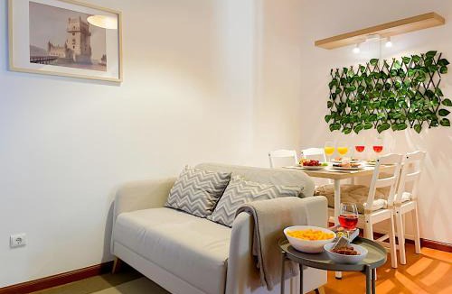 Linda-a-Velha Apartment | Cozy 3 Bedroom Apartment in Belem Lisbon 3 to 5 Guests