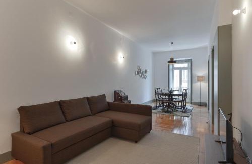 Belem Apartment | Jardim do Embaixador Apartments by LovelyStay