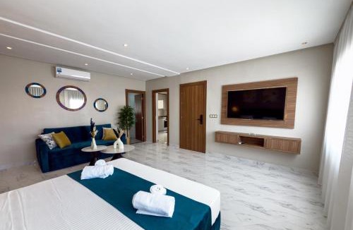 Al Hoceima Apartment | Chic Ocean-View Studio with Grand Terrace