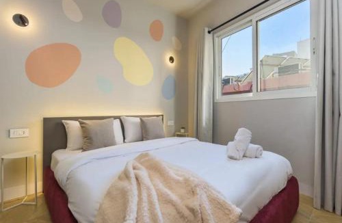 Gemmayzeh Apartment | Paris 1BR Gemmayze