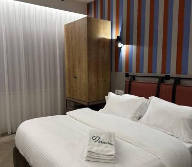 Gemmayzeh Apartment | Sol, 1BR Gemmayze