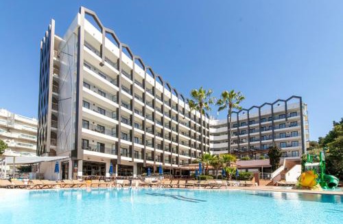 Salou City Centre Hotel | Golden Avenida Family Suites 4 Sup