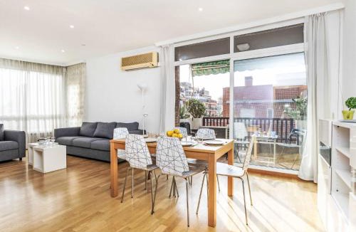 Les Corts Apartment | Apartment Sants-Les Corts Galileu by Interhome