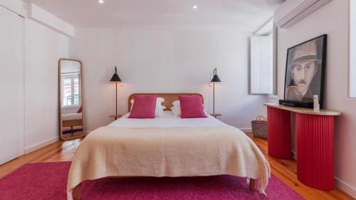 Merces Apartment | 1BDR Apartment with AC and Terrace by LovelyStay