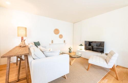 Paco De Arcos Apartment | GuestReady - Conde das Alcáçovas