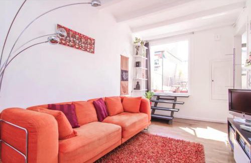 el Camp d'en Grassot i Gracia Nova Apartment | Terrace Duplex at Sagrada Familia by PriorityVillas