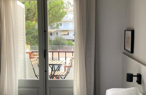 Sant Feliu de Guixols Hotel | Calendula Hotel & Apartaments