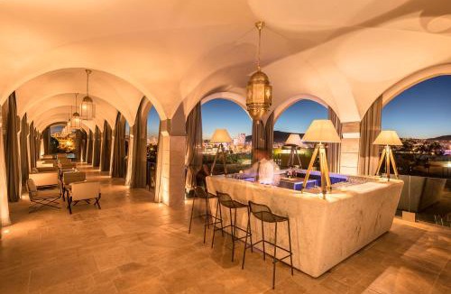 Bab Lghoul Hotel | Hotel Sahrai