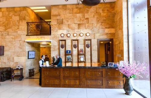 Jounieh Hotel | Reston Hotel