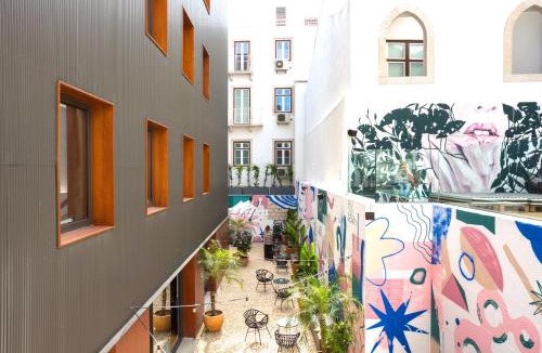 Misericordia Hostel | Secret Patio Lisbon