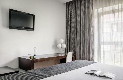 L'Hospitalet de Llobregat Hotel | Ikonik Lex