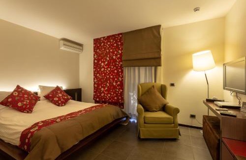 Kfardebian Hotel | Eleven Hotel