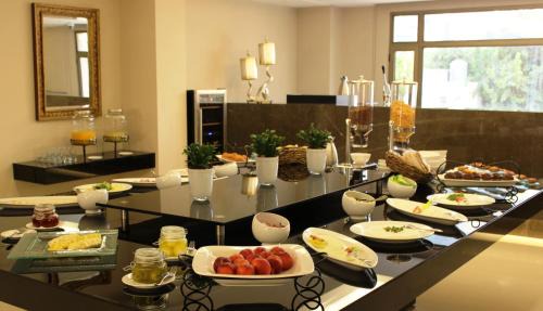 Haret Sakher Hotel | The Rooms Boutique Hotel
