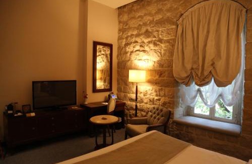 Zahle Hotel | Grand Kadri Hotel - History Marked by Cristal Lebanon
