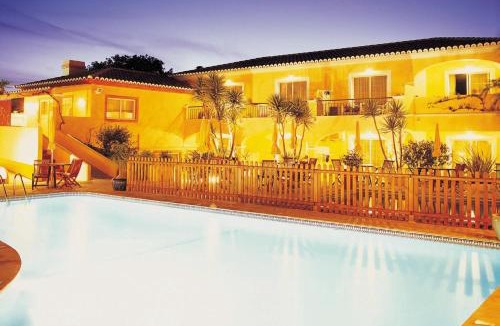 Lagos Hotel | Costa d'Oiro Ambiance Village