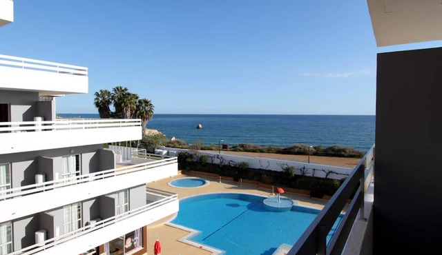 Hotel Luar