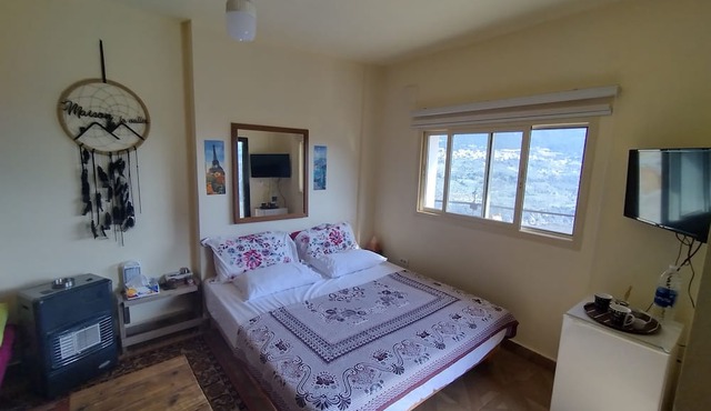 Maison de la Vallee Private Guest House Great View