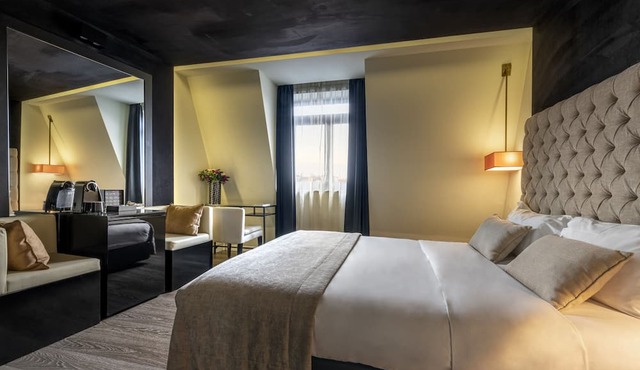 9Hotel Mercy