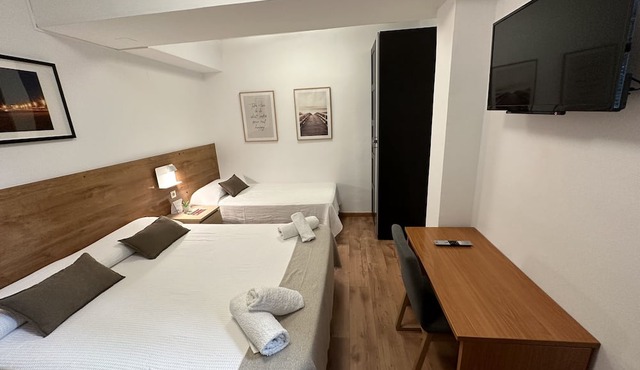 Hostal Alogar