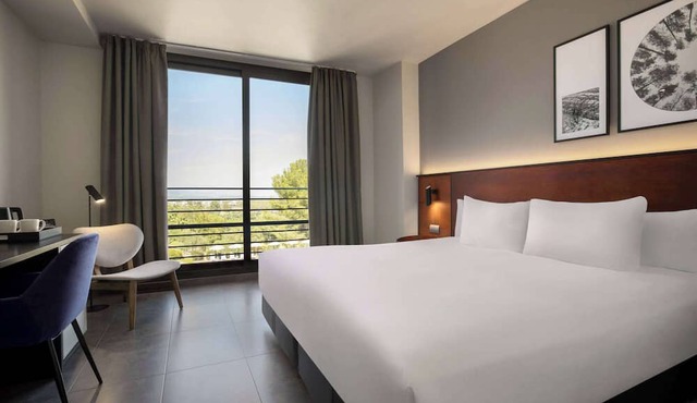 Dolce by Wyndham Barcelona Resort