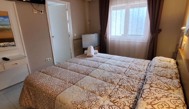 Hotel Ampuria Inn