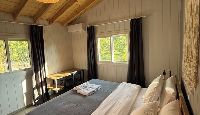 Beit Mirna Guesthouse & Chalet