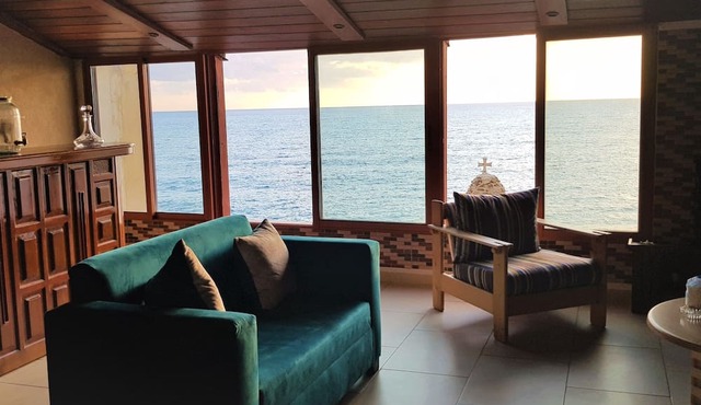 Apartment near Lady of the Sea & Phoenician Wall