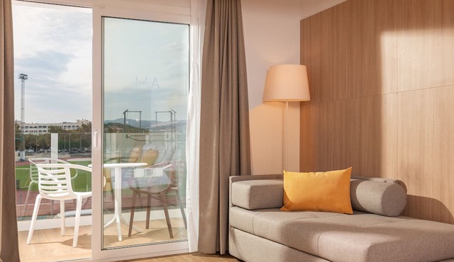 L'Azure Hotel