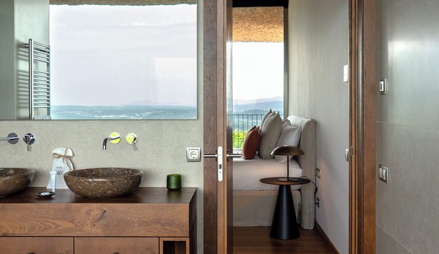 Esperit Roca Hotel