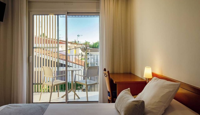 Hotel Medes II