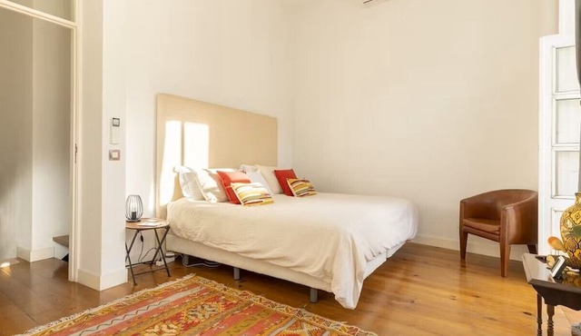 Stylish and Spacious House in Principe Real