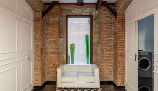 Enjoybcn Colon Apartments
