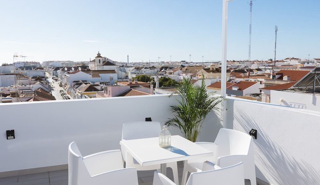 Villa Marquez Apartments in Vila Real Santo Antonio