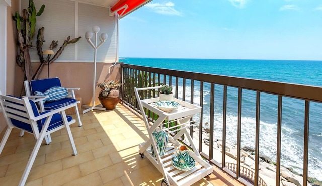 Lovely apartment for 6 guests with pool, WIFI, TV and balcony