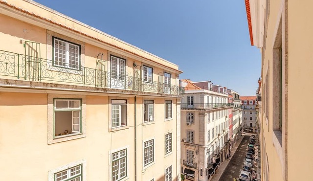 GuestReady - Relaxing moment in Lisbon