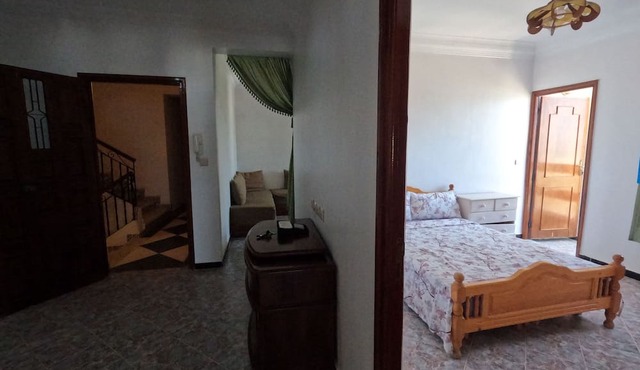 Spacious apartment with sea view