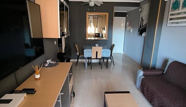 Apartment 'Lyz Y Mar' with Sea View, Wi-Fi and Air Conditioning
