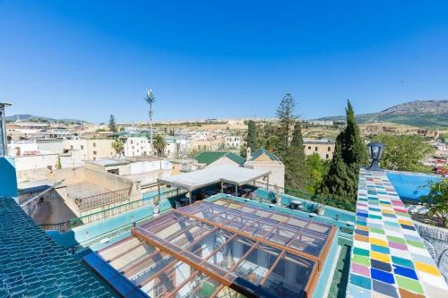 Riad Saiss