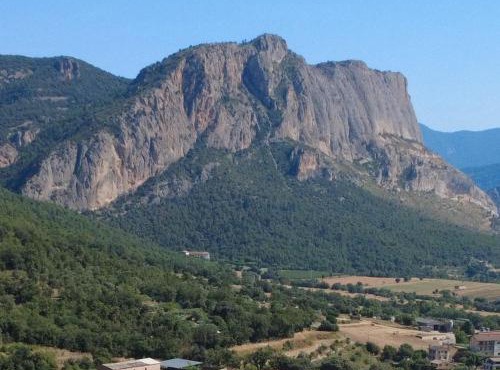 Cal Quimet in Peramola